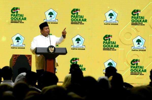 Prabowo: Orang yang Ngejek dan Cari Kesalahan Tak Bisa Buat Jembatan Prabowo: Orang yang Ngejek dan Cari Kesalahan Tak Bisa Buat Jembatan