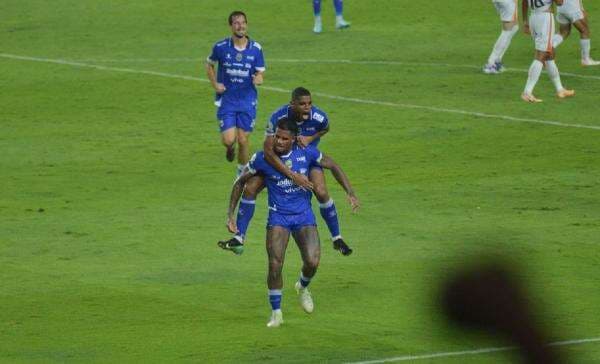 Daftar Line Up Persib Bandung vs Bangkok United: Teja Paku Alam Comeback, Ramon Tanque Siap Cetak Gol Lagi! Daftar Line Up Persib Bandung vs Bangkok United: Teja Paku Alam Comeback, Ramon Tanque Siap Cetak Gol Lagi!