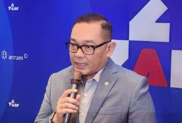 BKPM: Premanisme dan Ormas Penyebab Naiknya Biaya Investasi di Indonesia BKPM: Premanisme dan Ormas Penyebab Naiknya Biaya Investasi di Indonesia