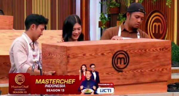 Tantangan Kian Meningkat, Pertarungan Sengit saat Risiko Dipertaruhkan di MasterChef Indonesia Season 13! Tantangan Kian Meningkat, Pertarungan Sengit saat Risiko Dipertaruhkan di MasterChef Indonesia Season 13!