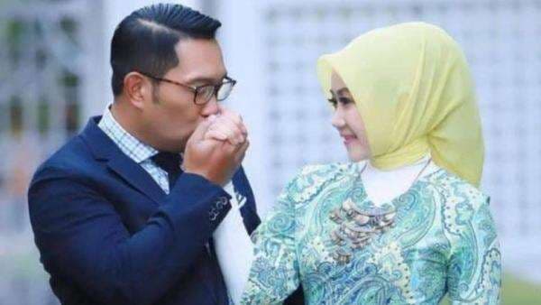 Berakhirnya Romansa Ridwan Kamil-Atalia, Resmi Cerai Setelah 29 Tahun Pernikahan Berakhirnya Romansa Ridwan Kamil-Atalia, Resmi Cerai Setelah 29 Tahun Pernikahan