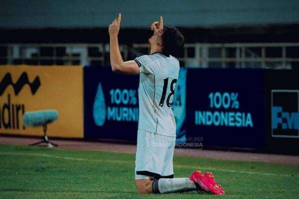 Mauro Zijlstra Pecah Telur! Gol Debutnya Bikin Netizen Heboh Mauro Zijlstra Pecah Telur! Gol Debutnya Bikin Netizen Heboh
