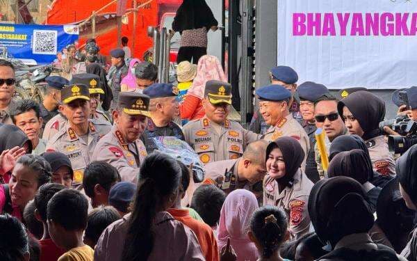 Kapolri Perintahkan Anggota Tak Remehkan Imbauan BMKG Soal Cuaca dan Bencana Kapolri Perintahkan Anggota Tak Remehkan Imbauan BMKG Soal Cuaca dan Bencana