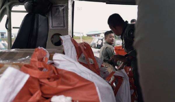 Bantuan Terus Mengalir, Warga Tapanuli Tengah Ucapkan Terima Kasih ke Prabowo Bantuan Terus Mengalir, Warga Tapanuli Tengah Ucapkan Terima Kasih ke Prabowo