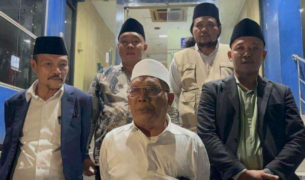 Pandji Pragiwaksono Kembali Dipolisikan Terkait Mens Rea, Diduga Nistakan Agama Pandji Pragiwaksono Kembali Dipolisikan Terkait Mens Rea, Diduga Nistakan Agama