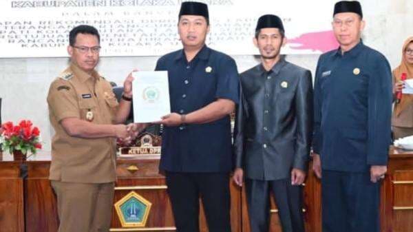 Pemda Kolaka Utara Klaim Banyak Capaian, DPRD Sodorkan Sejumlah Catatan Pemda Kolaka Utara Klaim Banyak Capaian, DPRD Sodorkan Sejumlah Catatan