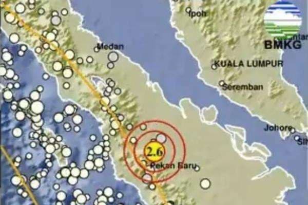 Gempa Hari Ini Guncang Rokan Hulu Riau, Cek Kekuatan Magnitudonya! Gempa Hari Ini Guncang Rokan Hulu Riau, Cek Kekuatan Magnitudonya!