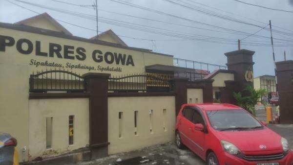 Polisi Benarkan Pasangan Kekasih yang Digrebek di Gowa Adalah Anggota Polres Pangkep Polisi Benarkan Pasangan Kekasih yang Digrebek di Gowa Adalah Anggota Polres Pangkep