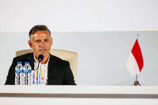 John Herdman Buka Pintu Naturalisasi Baru, Timnas Indonesia Disiapkan Naik Level Dunia John Herdman Buka Pintu Naturalisasi Baru, Timnas Indonesia Disiapkan Naik Level Dunia