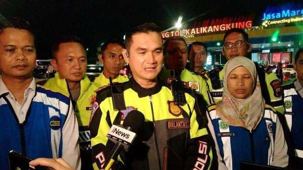 Arus Mudik Padat, Rest Area Tol Trans Jawa Dibatasi Polda Jateng Arus Mudik Padat, Rest Area Tol Trans Jawa Dibatasi Polda Jateng