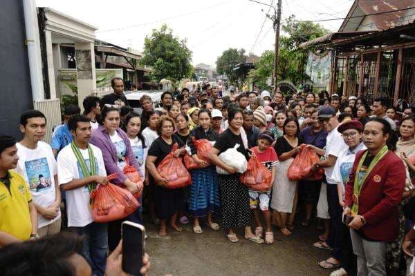 Instruksi Presiden: Tim Natal Nasional Salurkan Bantuan, Masjid Terima Pengungsi dari Semua Umat Instruksi Presiden: Tim Natal Nasional Salurkan Bantuan, Masjid Terima Pengungsi dari Semua Umat