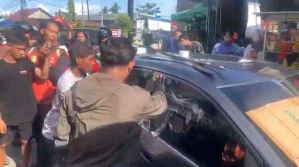 Pria di Palangka Raya Ditemukan Tewas di Dalam Mobil, Polisi Selidiki Penyebab Kematian Pria di Palangka Raya Ditemukan Tewas di Dalam Mobil, Polisi Selidiki Penyebab Kematian