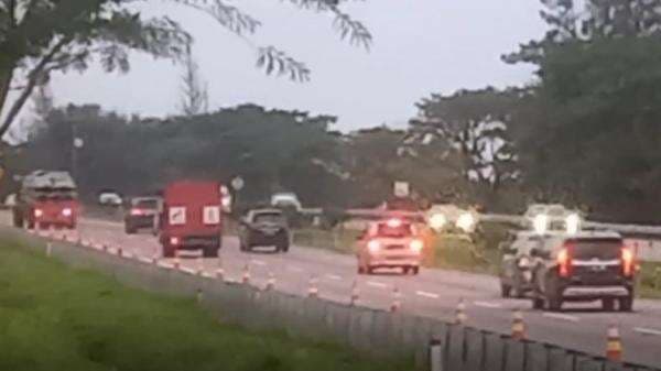 Libur Nataru, Arus Kendaraan Jakarta–Cirebon via Tol Cipali Meningkat Signifikan Libur Nataru, Arus Kendaraan Jakarta–Cirebon via Tol Cipali Meningkat Signifikan