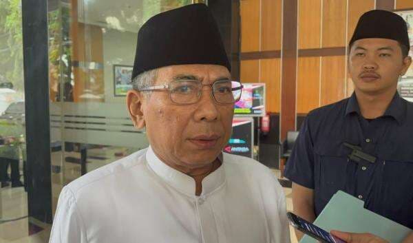 Gus Yahya Tegaskan Penunjukan Zulfa Mustofa Jadi Pj Ketum PBNU Tidak Sah Gus Yahya Tegaskan Penunjukan Zulfa Mustofa Jadi Pj Ketum PBNU Tidak Sah