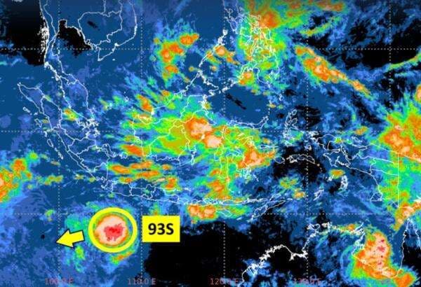 Bibit Siklon Tropis 93S Menguat, Waspada Hujan Angin di Lampung, Jakarta hingga DIY Bibit Siklon Tropis 93S Menguat, Waspada Hujan Angin di Lampung, Jakarta hingga DIY