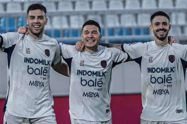 Hasil Arema FC vs Persita Tangerang: Singo Edan Dibikin Malu di Kanjuruhan Hasil Arema FC vs Persita Tangerang: Singo Edan Dibikin Malu di Kanjuruhan