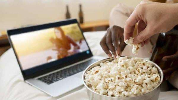 5 Cara Nonton Film Resmi Agar Aman dari Situs Berbahaya, Cek Sekarang! 5 Cara Nonton Film Resmi Agar Aman dari Situs Berbahaya, Cek Sekarang!