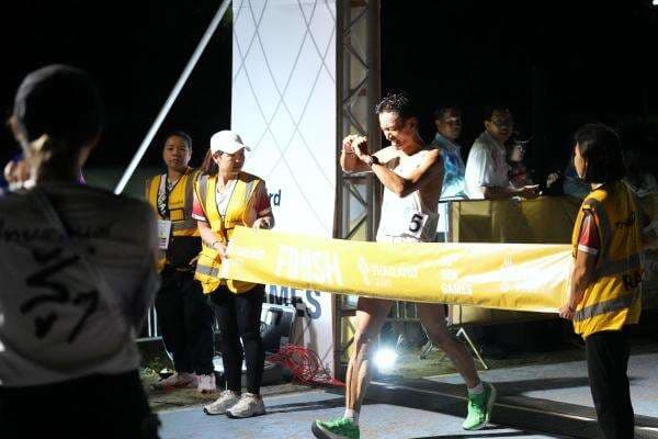 Robi Syianturi Wujudkan Mimpi di SEA Games 2025: Medali Emas Marathon untuk Indonesia dan Keluarga Robi Syianturi Wujudkan Mimpi di SEA Games 2025: Medali Emas Marathon untuk Indonesia dan Keluarga