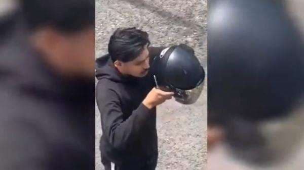 Aksinya Viral, Pemotor Aniaya Kurir Paket di Parere Ditangkap Polisi Aksinya Viral, Pemotor Aniaya Kurir Paket di Parere Ditangkap Polisi