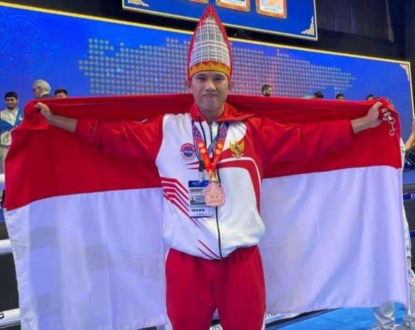 Riyan Jefri Menggila di Ring Kickboxing, Indonesia Amankan Medali Emas Ke-61 SEA Games 2025 Riyan Jefri Menggila di Ring Kickboxing, Indonesia Amankan Medali Emas Ke-61 SEA Games 2025