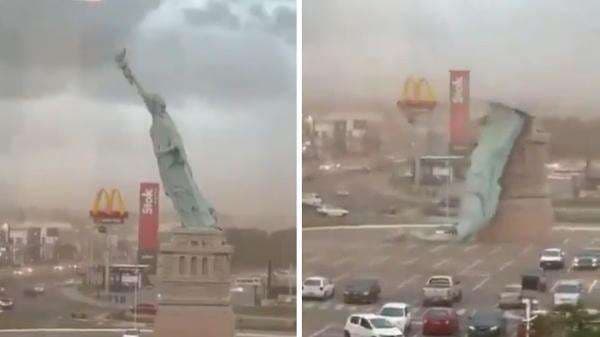 "Patung Liberty" Setinggi 35 Meter Roboh Diterjang Angin Kencang "Patung Liberty" Setinggi 35 Meter Roboh Diterjang Angin Kencang