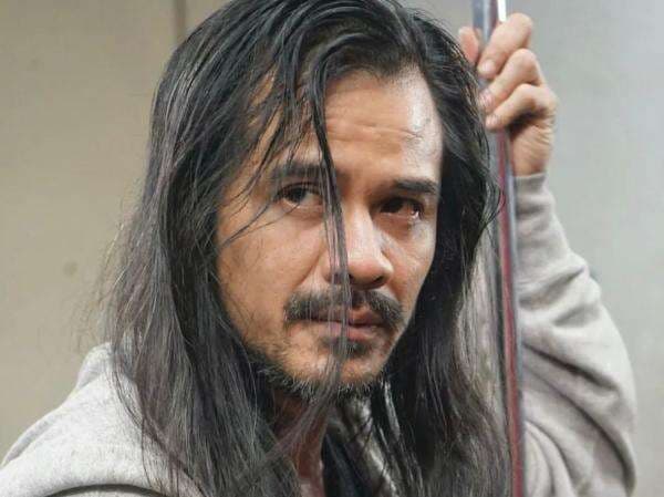 Profil Roby Tremonti, Mantan Suami Aurelie Moeremans yang Viral di Medsos! Profil Roby Tremonti, Mantan Suami Aurelie Moeremans yang Viral di Medsos!