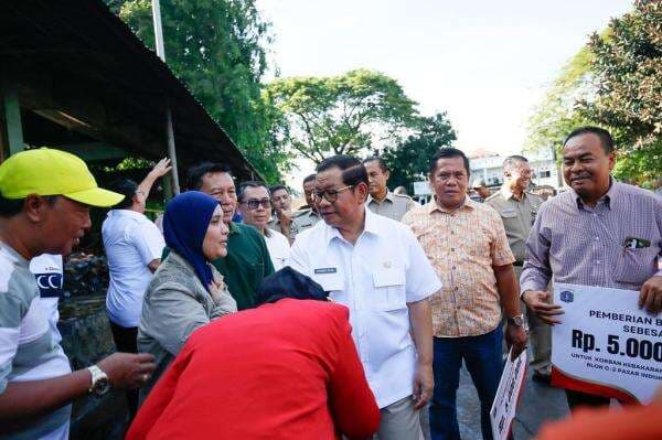 Pramono Perintahkan Renovasi Pasar Kramat Jati Dipercepat usai Kebakaran, Target 5 Hari Selesai Pramono Perintahkan Renovasi Pasar Kramat Jati Dipercepat usai Kebakaran, Target 5 Hari Selesai