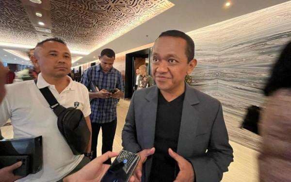 Bahlil Tambah Kuota 3.000 Kiloliter Minyak Tanah ke Maluku Bahlil Tambah Kuota 3.000 Kiloliter Minyak Tanah ke Maluku