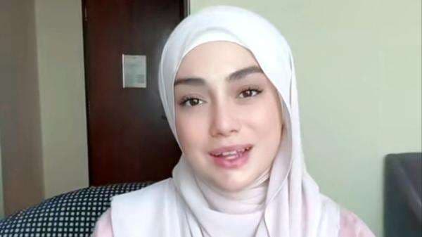 Difitnah Mualaf karena Ingin Nikah dengan Pejabat, Celine Evangelista Klarifikasi 3 Hal Ini Difitnah Mualaf karena Ingin Nikah dengan Pejabat, Celine Evangelista Klarifikasi 3 Hal Ini