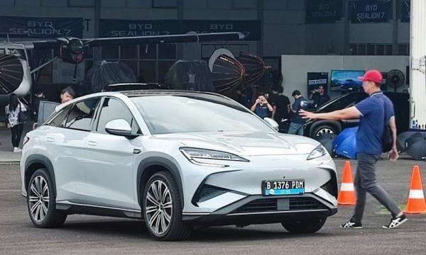 Pembangunan Pabrik di Subang Diganggu Oknum Ormas, Begini Reaksi BYD Pembangunan Pabrik di Subang Diganggu Oknum Ormas, Begini Reaksi BYD