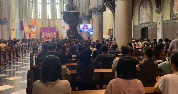 Polri Terjunkan Tim Gegana dan 205 Personel Amankan Gereja Katedral Jelang Paskah Polri Terjunkan Tim Gegana dan 205 Personel Amankan Gereja Katedral Jelang Paskah