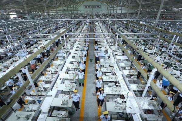 Pemerintah Diminta Negosiasikan Sektor Padat Karya agar Bebas dari Tarif AS Pemerintah Diminta Negosiasikan Sektor Padat Karya agar Bebas dari Tarif AS