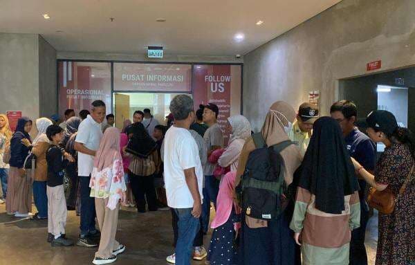 Pengunjung Planetarium TIM Cikini Tembus 2.200 Orang di Hari Ketiga Reopening Pengunjung Planetarium TIM Cikini Tembus 2.200 Orang di Hari Ketiga Reopening