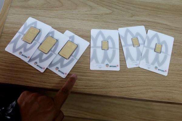 Harga Emas Antam Hari Ini Anjlok Rp260.000 Jadi Rp2,8 Juta per Gram Harga Emas Antam Hari Ini Anjlok Rp260.000 Jadi Rp2,8 Juta per Gram