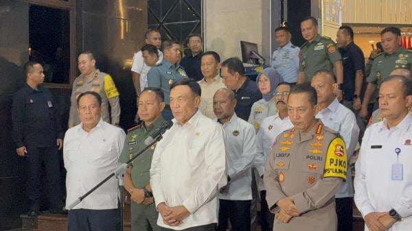 Menko Polkam Sebut Wisatawan di Bali dan Jogja Meningkat Jelang Akhir Tahun Menko Polkam Sebut Wisatawan di Bali dan Jogja Meningkat Jelang Akhir Tahun