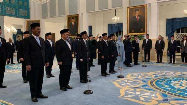 Prabowo Lantik Dewan Energi Nasional Terbaru, Ini Rincian Susunannya Prabowo Lantik Dewan Energi Nasional Terbaru, Ini Rincian Susunannya