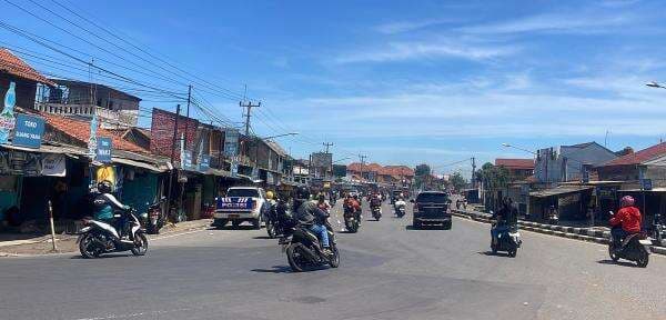 Puncak Arus Balik di Jalur Nagreg Sudah Terlewati, 142 Ribu Kendaraan Melintas dalam Sehari Puncak Arus Balik di Jalur Nagreg Sudah Terlewati, 142 Ribu Kendaraan Melintas dalam Sehari