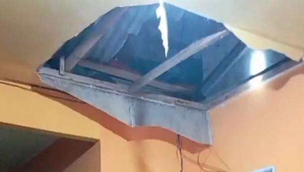 Gempa M 4,1 Rusak Sejumlah Rumah di Bogor, Dinding Retak-Atap Roboh Gempa M 4,1 Rusak Sejumlah Rumah di Bogor, Dinding Retak-Atap Roboh