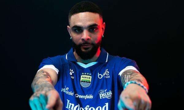 5 Pemain Termahal Sepanjang Masa yang Pernah Dibeli Persib Bandung, Nomor 1 Bukan Layvin Kurzawa! 5 Pemain Termahal Sepanjang Masa yang Pernah Dibeli Persib Bandung, Nomor 1 Bukan Layvin Kurzawa!