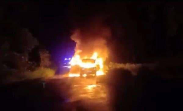 Kecelakaan Mobil hingga Terbakar di Tol Jagorawi, 2 Orang Jadi Korban Kecelakaan Mobil hingga Terbakar di Tol Jagorawi, 2 Orang Jadi Korban