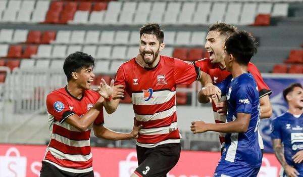 Hasil Liga 1 2024-2025: Madura United Libas PSIS Semarang 2-1 Hasil Liga 1 2024-2025: Madura United Libas PSIS Semarang 2-1
