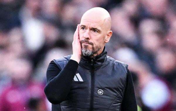 Erik ten Hag Resmi Jadi Direktur Teknik FC Twente, Mees Hilgers Batal Pergi? Erik ten Hag Resmi Jadi Direktur Teknik FC Twente, Mees Hilgers Batal Pergi?