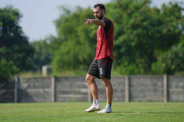 Jordi Amat Desak PSSI Pilih Pelatih Top untuk Timnas Indonesia Jordi Amat Desak PSSI Pilih Pelatih Top untuk Timnas Indonesia