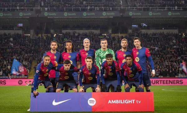 Kostum Barcelona Bakal Dihiasi Logo Taylor Swift saat Jamu Real Madrid di El Clasico Kostum Barcelona Bakal Dihiasi Logo Taylor Swift saat Jamu Real Madrid di El Clasico