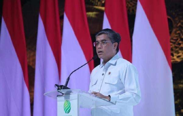 Menaker Yassierli Tegaskan Penyusunan PP Pengupahan Dasar Penetapan UMP 2026 Libatkan Buruh Menaker Yassierli Tegaskan Penyusunan PP Pengupahan Dasar Penetapan UMP 2026 Libatkan Buruh