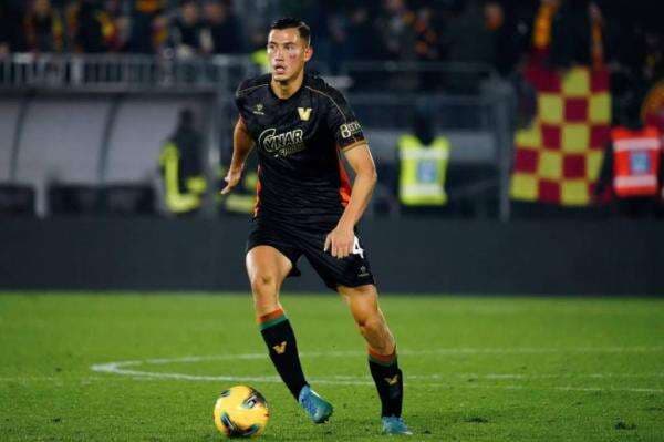 Statistik Mentereng Jay Idzes di Serie A Bikin Klub Raksasa Kepincut Dapatkan Servisnya Statistik Mentereng Jay Idzes di Serie A Bikin Klub Raksasa Kepincut Dapatkan Servisnya