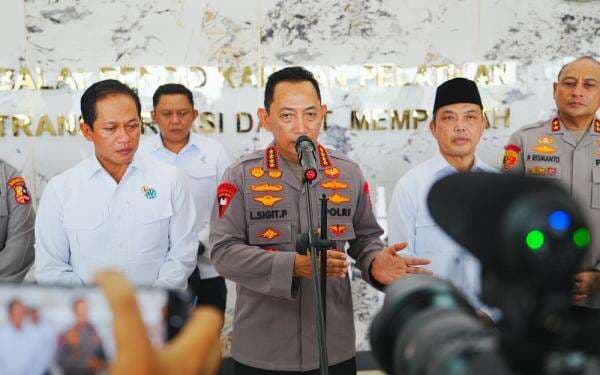 Cerita Kapolri Listyo Sigit Pilih Jadi Petani Ketimbang Menteri Kepolisian Cerita Kapolri Listyo Sigit Pilih Jadi Petani Ketimbang Menteri Kepolisian