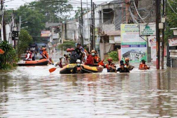 BNPB: Kerugian Akibat Banjir Jabodetabek Capai Rp1,6 Triliun BNPB: Kerugian Akibat Banjir Jabodetabek Capai Rp1,6 Triliun
