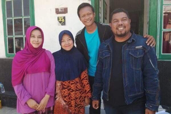 Bukan hanya Hiburan, Preman Pensiun 10 Diharapkan Jadi Tontonan Sekaligus Tuntunan Bukan hanya Hiburan, Preman Pensiun 10 Diharapkan Jadi Tontonan Sekaligus Tuntunan