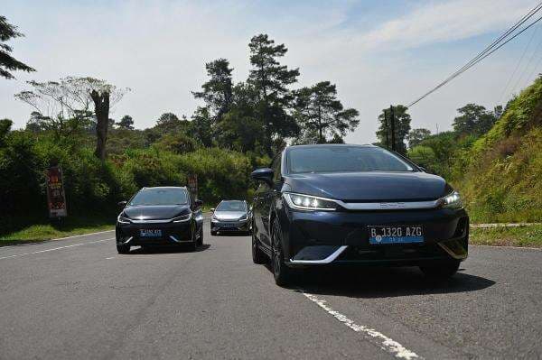 Penjualan Mobil Listrik Naik, Pemerintah Harap Tembus 100 Ribu Tahun Ini Penjualan Mobil Listrik Naik, Pemerintah Harap Tembus 100 Ribu Tahun Ini